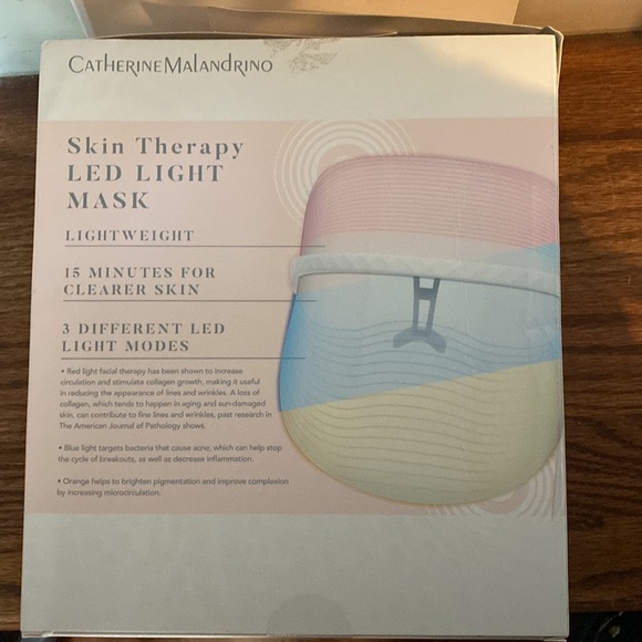 NIB Catherine Malandrino LED Face Mask - Picture 5 of 9